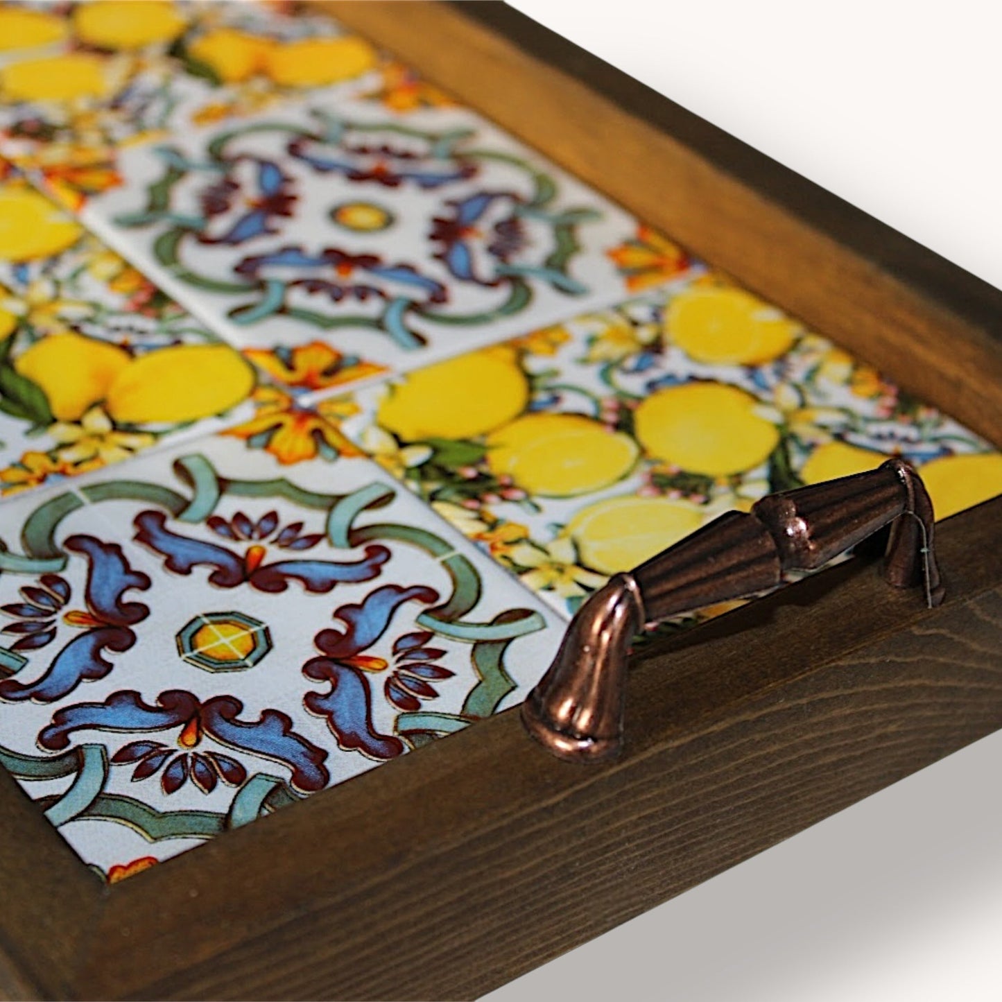 Поднос Ментон детайл - Tiled Tales